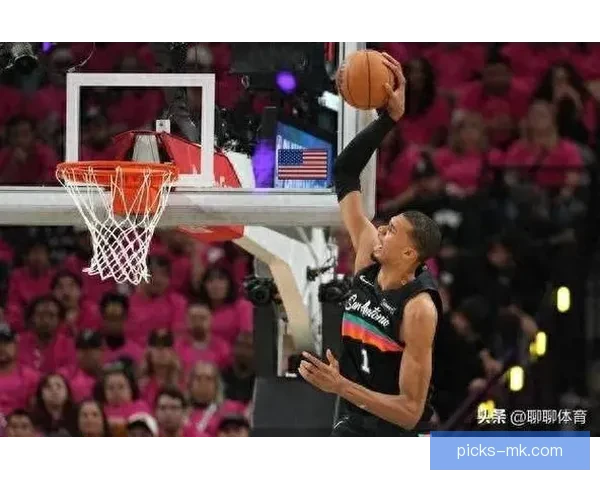 文班亚马单场狂砍41分创赛季新高八分四十秒完成两双刷新NBA历史最快纪录